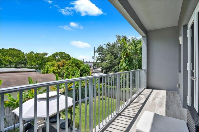 1968 NW 25th Avenue, Miami, FL 33125