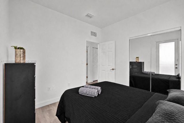 1968 NW 25th Avenue, Miami, FL 33125