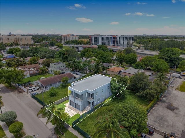 1968 NW 25th Avenue, Miami, FL 33125