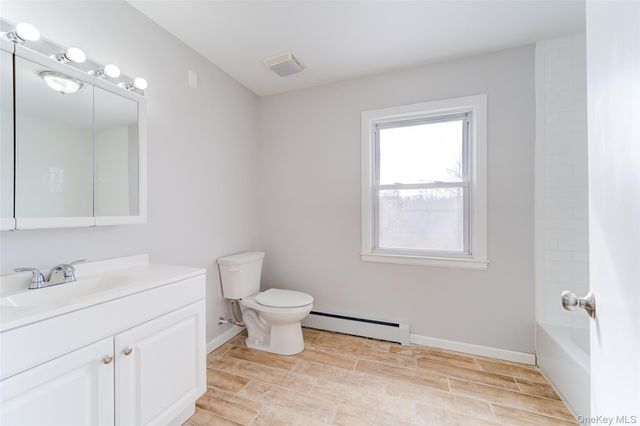 2213 Mount Hope Road B, Middletown, NY 10940