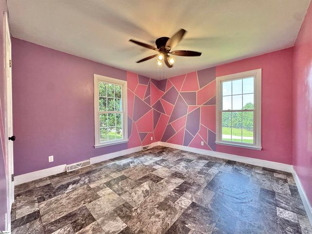 408 Rices Creek Road, Liberty, SC 29657