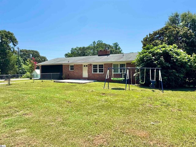 408 Rices Creek Road, Liberty, SC 29657