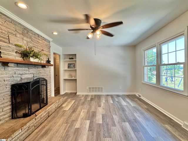 408 Rices Creek Road, Liberty, SC 29657