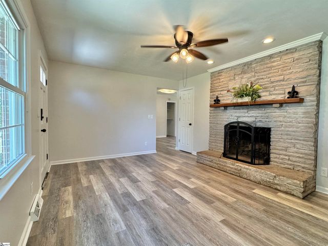 408 Rices Creek Road, Liberty, SC 29657