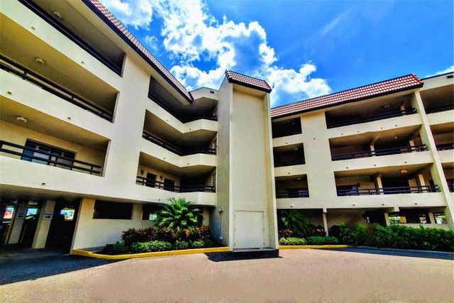 106 1ST STREET E 215, St Petersburg, FL 33715