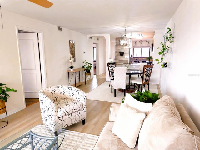 106 1ST STREET E 215, St Petersburg, FL 33715