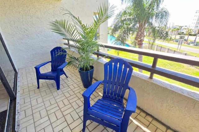 106 1ST STREET E 215, St Petersburg, FL 33715