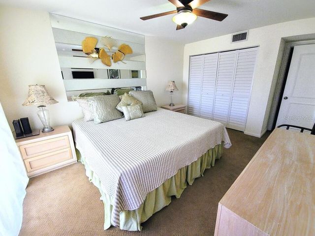 106 1ST STREET E 215, St Petersburg, FL 33715