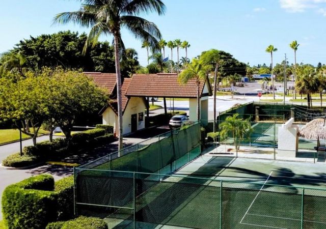 106 1ST STREET E 215, St Petersburg, FL 33715