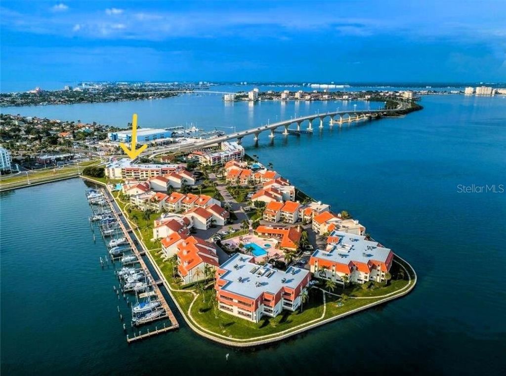 106 1ST STREET E 215, St Petersburg, FL 33715