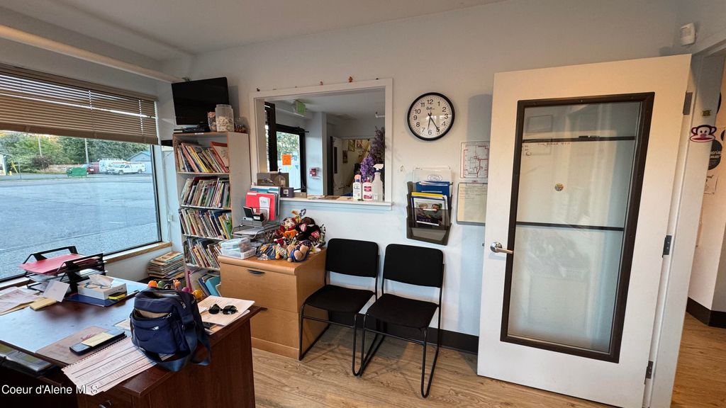 102 S Division Ave, Sandpoint, ID 83864 photo 17