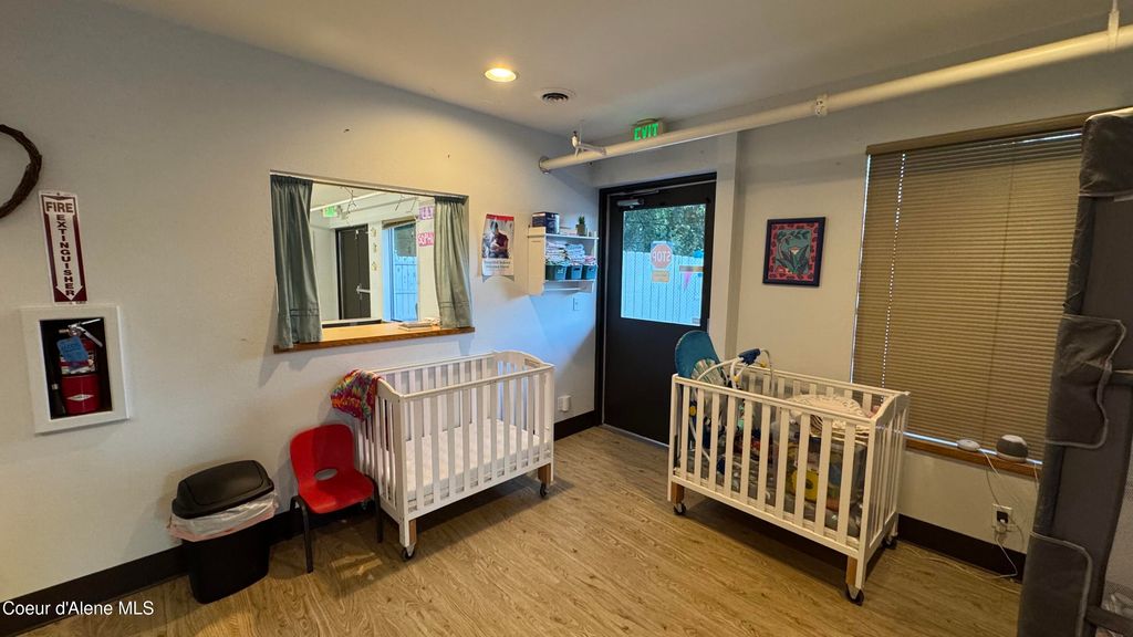 102 S Division Ave, Sandpoint, ID 83864 photo 21