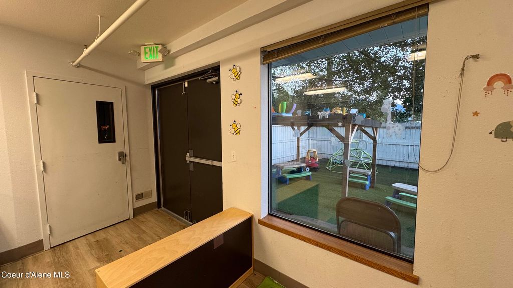 102 S Division Ave, Sandpoint, ID 83864 photo 30