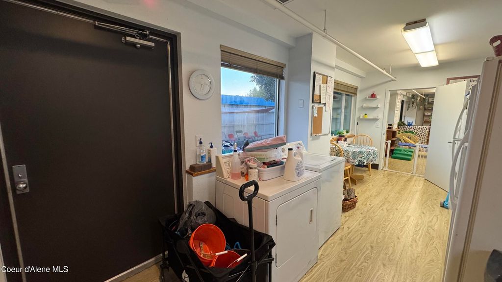 102 S Division Ave, Sandpoint, ID 83864 photo 42