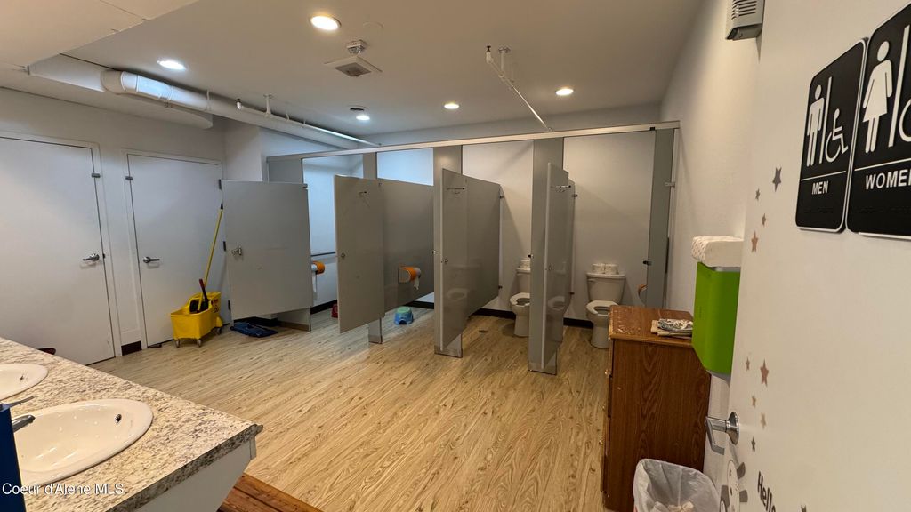 102 S Division Ave, Sandpoint, ID 83864 photo 59