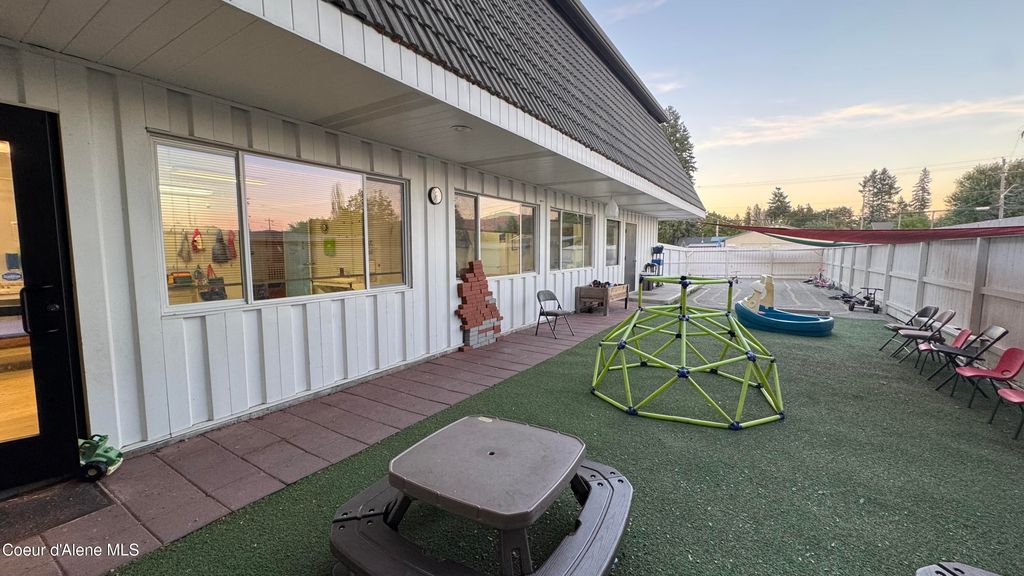 102 S Division Ave, Sandpoint, ID 83864 photo 62