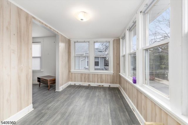 7 Delafield Ave, Rutherford Boro, NJ 07070