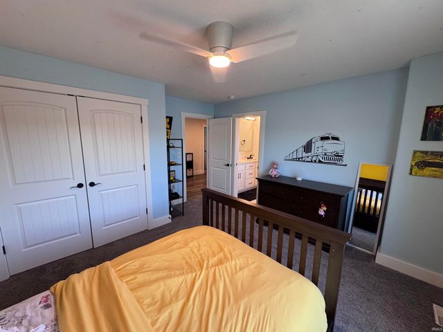 54792 Columbia Bay Drive, Osceola, IN 46561