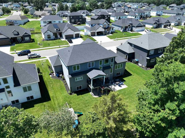 54792 Columbia Bay Drive, Osceola, IN 46561