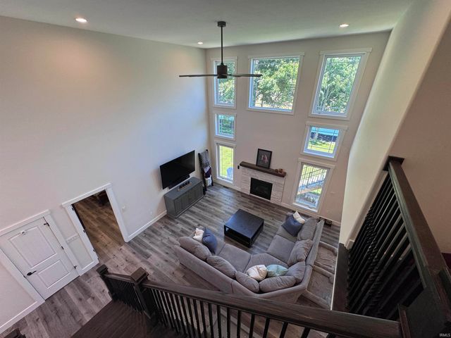 54792 Columbia Bay Drive, Osceola, IN 46561
