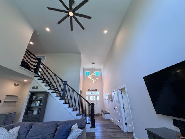 54792 Columbia Bay Drive, Osceola, IN 46561