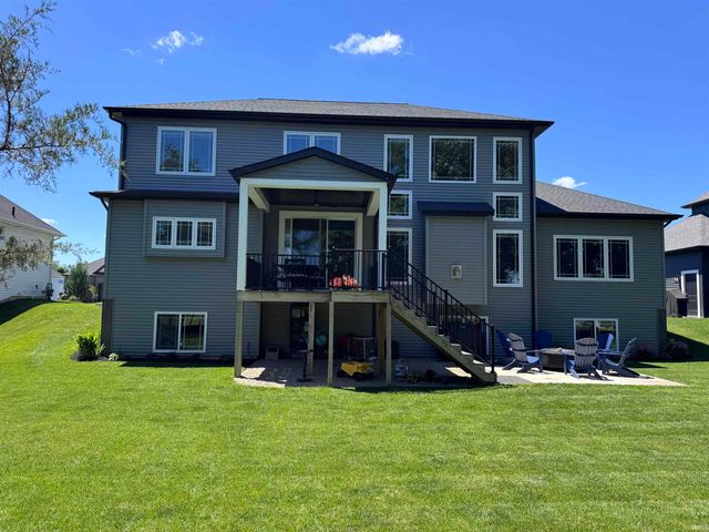 54792 Columbia Bay Drive, Osceola, IN 46561