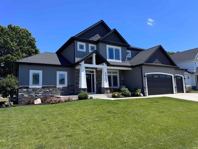 54792 Columbia Bay Drive, Osceola, IN 46561