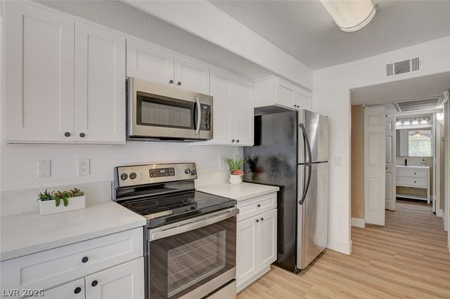 4400 South Jones Boulevard 2057, Las Vegas, NV 89103