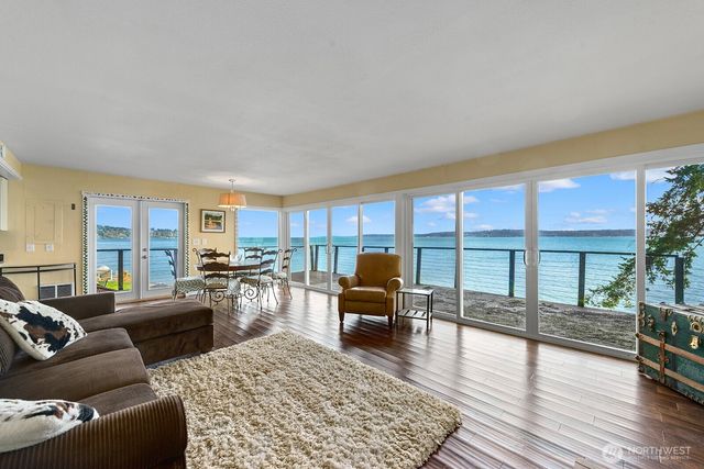 8032 SW Hawthorne Lane, Vashon, WA 98070