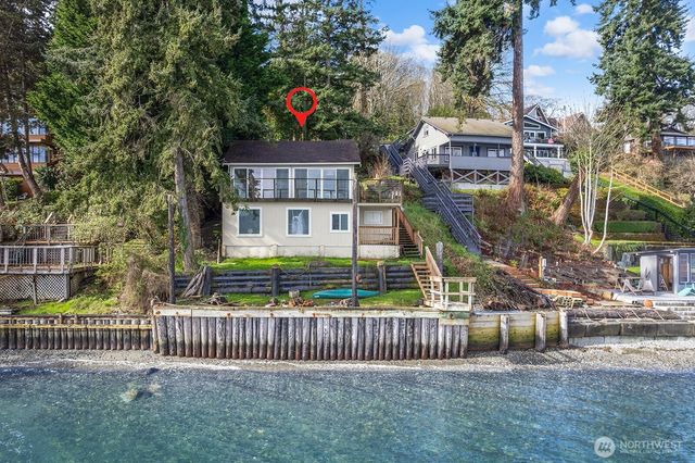 8032 SW Hawthorne Lane, Vashon, WA 98070