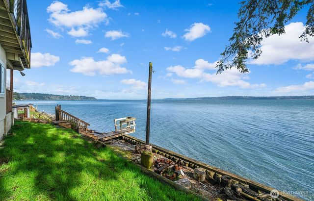 8032 SW Hawthorne Lane, Vashon, WA 98070