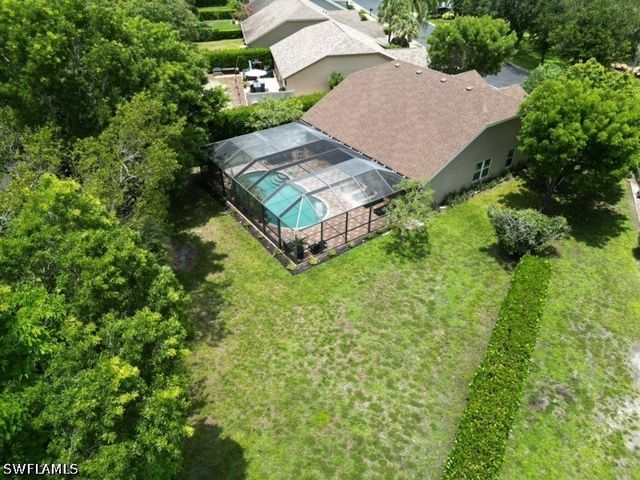 7653 Citrus Hill LN, Naples, FL 34109