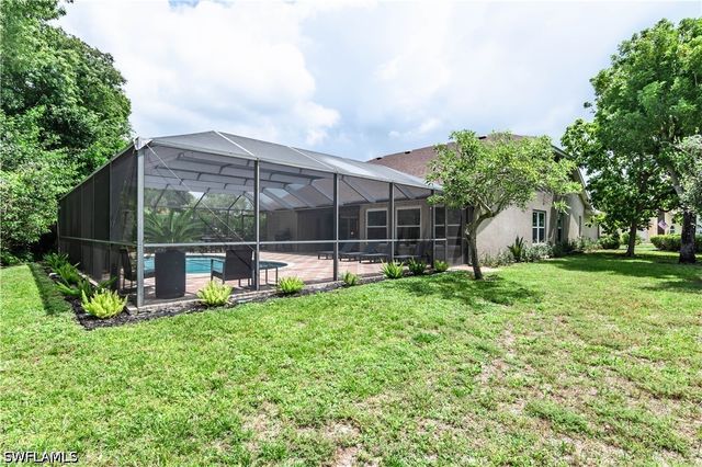 7653 Citrus Hill LN, Naples, FL 34109
