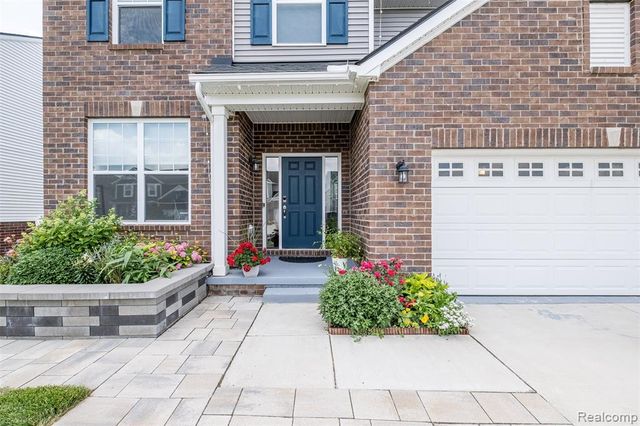 20809 Gidran Drive, South Lyon, MI 48178