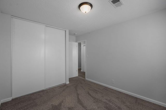 685 Baltic Avenue SE, Rio Rancho, NM 87124