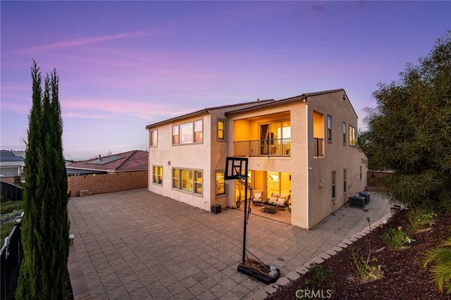 2413 Sierra Bella Drive, Corona, CA 92882