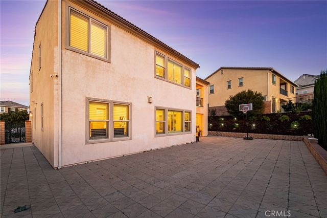 2413 Sierra Bella Drive, Corona, CA 92882