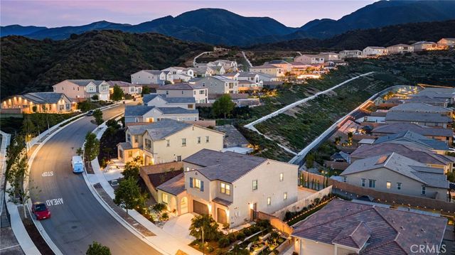 2413 Sierra Bella Drive, Corona, CA 92882