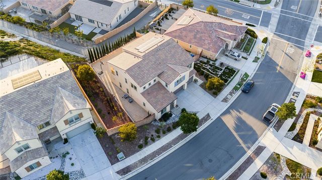 2413 Sierra Bella Drive, Corona, CA 92882