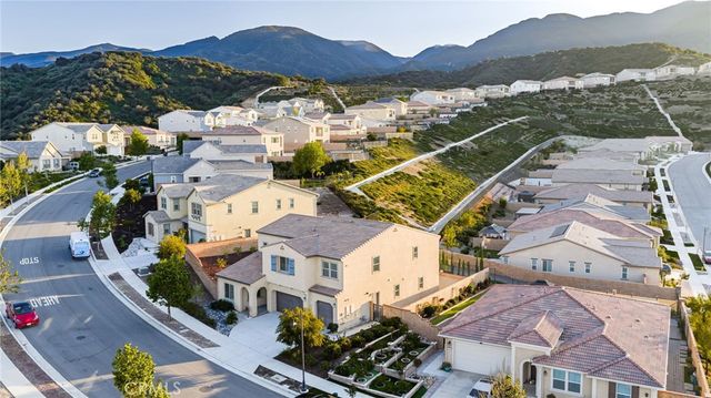 2413 Sierra Bella Drive, Corona, CA 92882