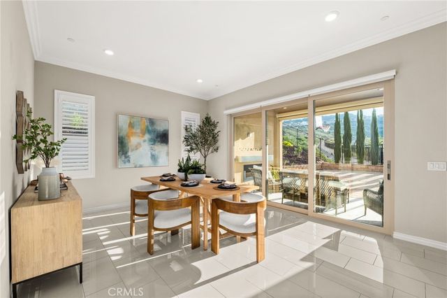 2413 Sierra Bella Drive, Corona, CA 92882