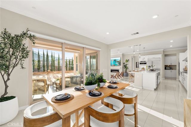 2413 Sierra Bella Drive, Corona, CA 92882