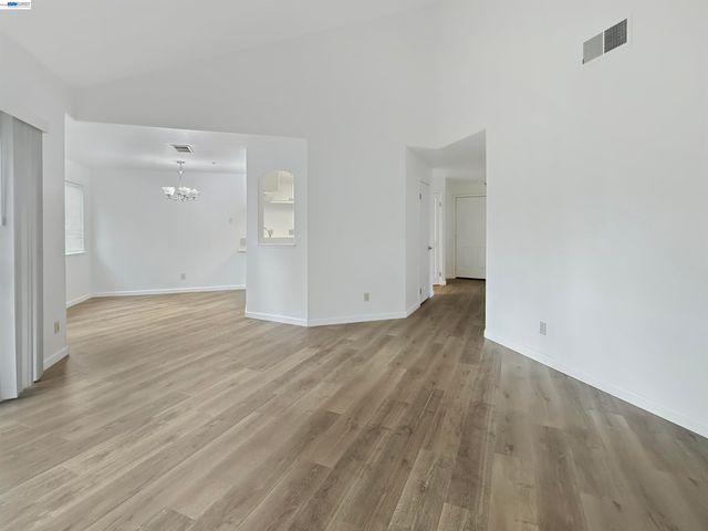 21314 Gary Dr 314, Hayward, CA 94546