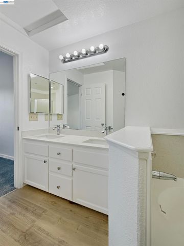 21314 Gary Dr 314, Hayward, CA 94546