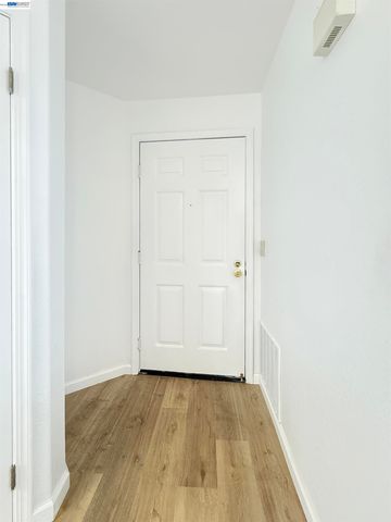 21314 Gary Dr 314, Hayward, CA 94546