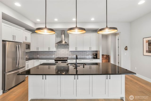 2678 Terry Court, Enumclaw, WA 98022