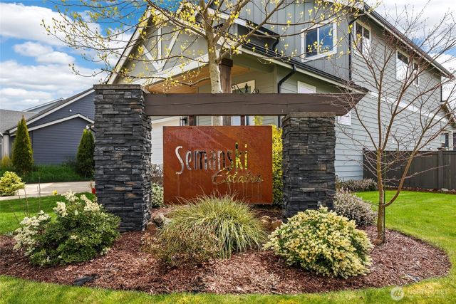 2678 Terry Court, Enumclaw, WA 98022