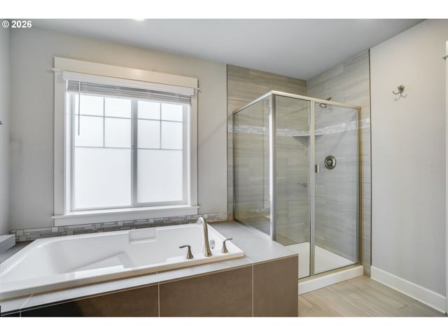 12302 Sw 174TH Ter, Beaverton, OR 97007