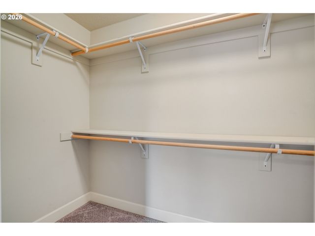 12302 Sw 174TH Ter, Beaverton, OR 97007