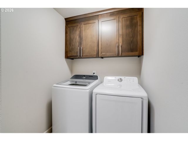 12302 Sw 174TH Ter, Beaverton, OR 97007